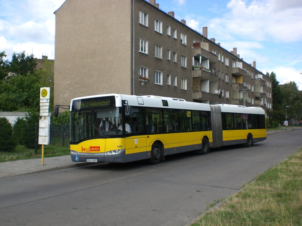 Solaris Urbino auf der Linie X54 nach U-Bahnhof Hellersdorf an der Haltestelle Pankow Hadlichstrae.