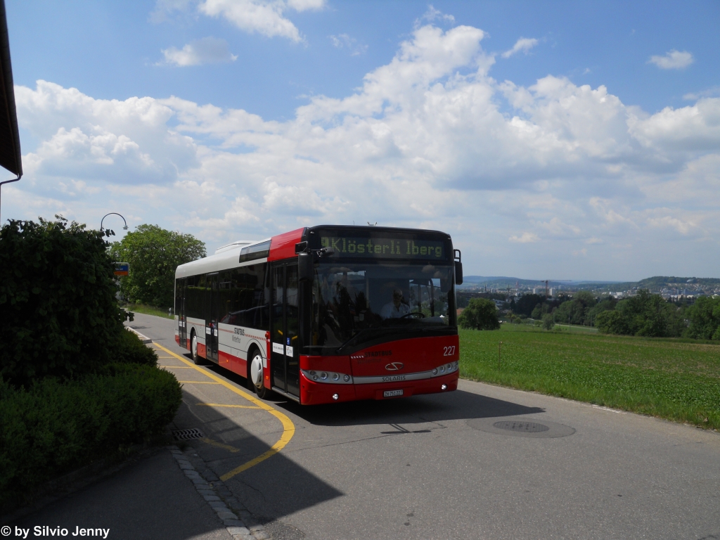 Stadtbus Winterthur Nr. 227 (Solaris Urbino 12) am 28.5.2012 in Gotzenwil.