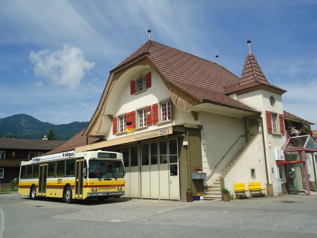 STI Thun - Nr. 52/BE 396'552 - Saurer/R&J SH am 24. Juni 2012 in Blumenstein, Garage