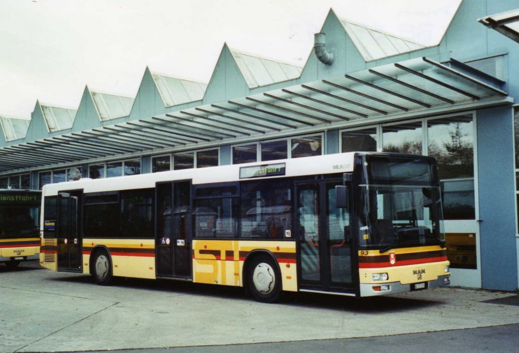 STI Thun Nr. 93/BE 572'093 MAN am 22. November 2009 Thun, Garage