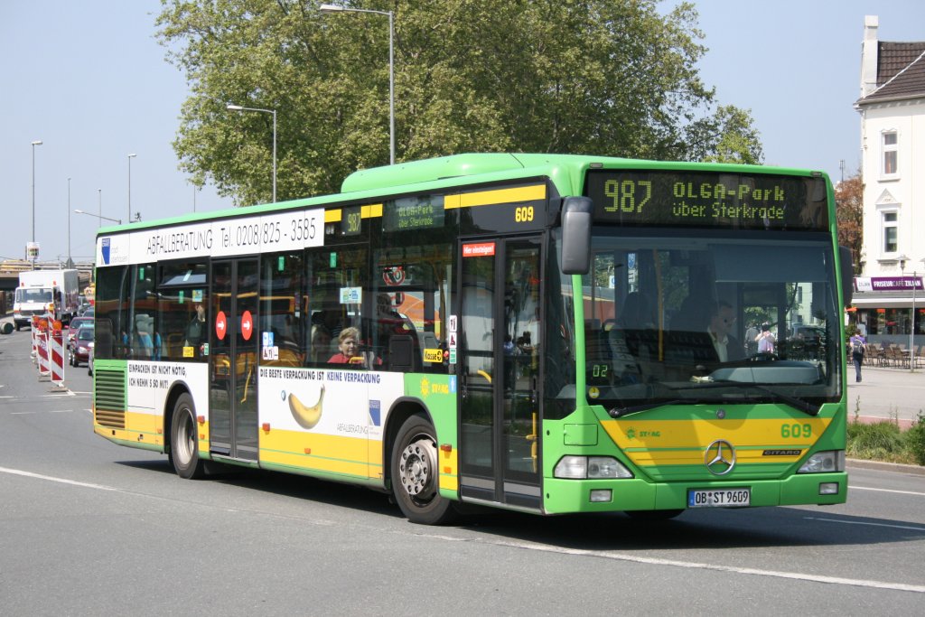 STOAG 609 (OB ST 9609) macht Werbung fr die Abfallberatung der Stadt Oberhausen.
Aufgenommen am Bahnhof Oberhausen Sterkrade.
20.5.2010