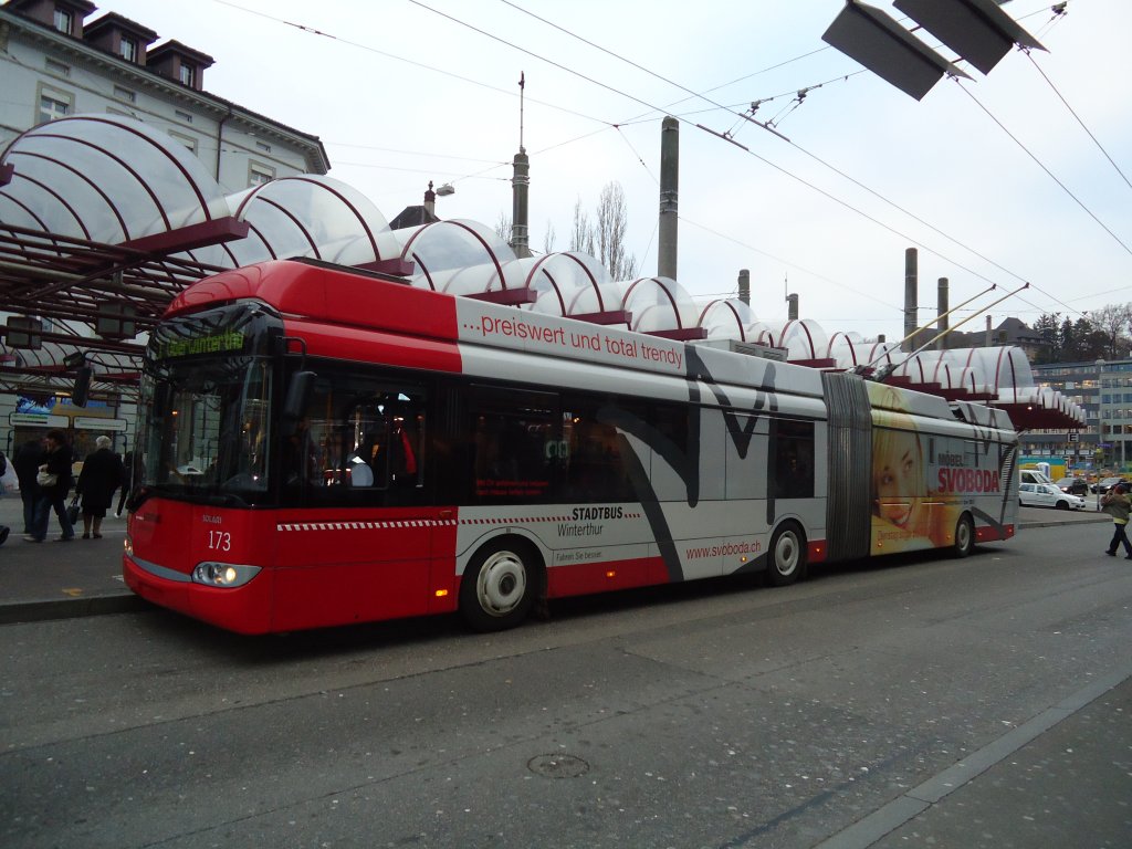 SW Winterthur Nr. 173 Solaris Gelenktrolleybus am 17. November 2010 Winterthur, Hauptbahnhof