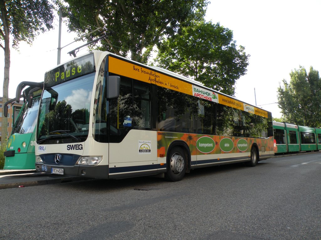 SWEG Bus FR H 4536 macht in Kleinhüningen Pause. Die Aufnahme stammt vom 10.06.2009.