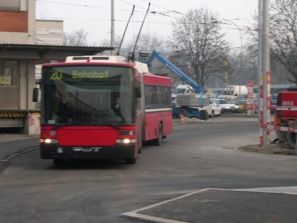 Swisstrolley Nr. 4 bei der Haltestelle Wankdorf Bahnhof