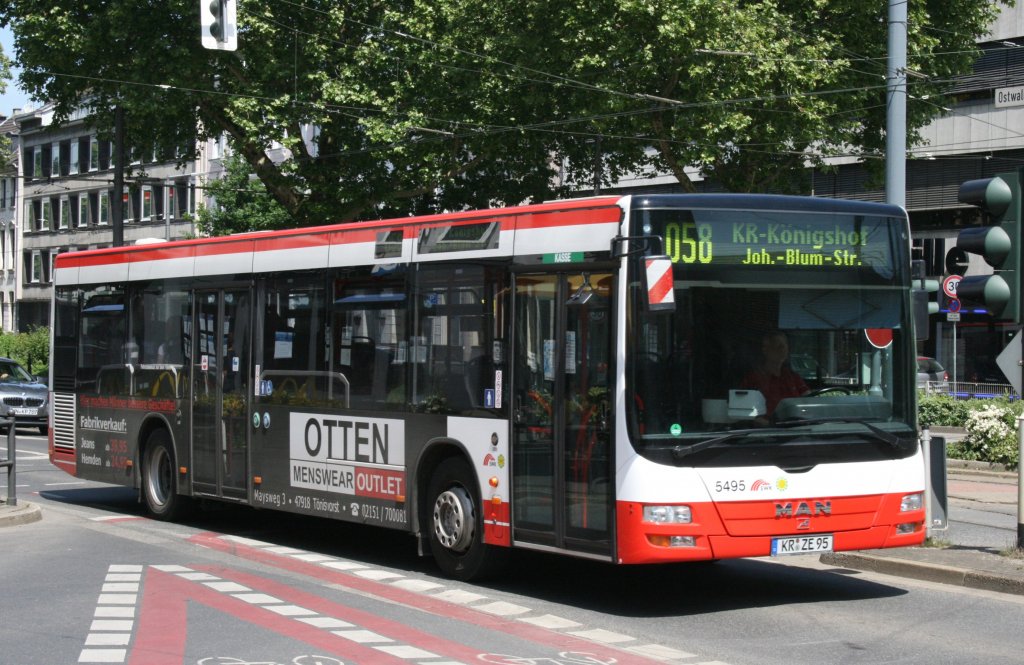 SWK 5495 (KR ZH 95) macht Werbung fr Otten.
Krefeld HBF, 5.6.2010.