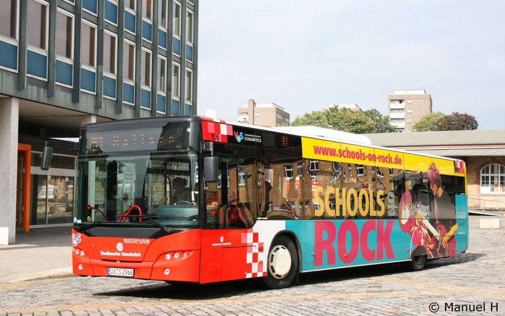 SWO 106 (OS S 2966) mit Werbung fr Schools on Rock.
Aufgenommen am HBF Osnabrck, 19.9.2010.