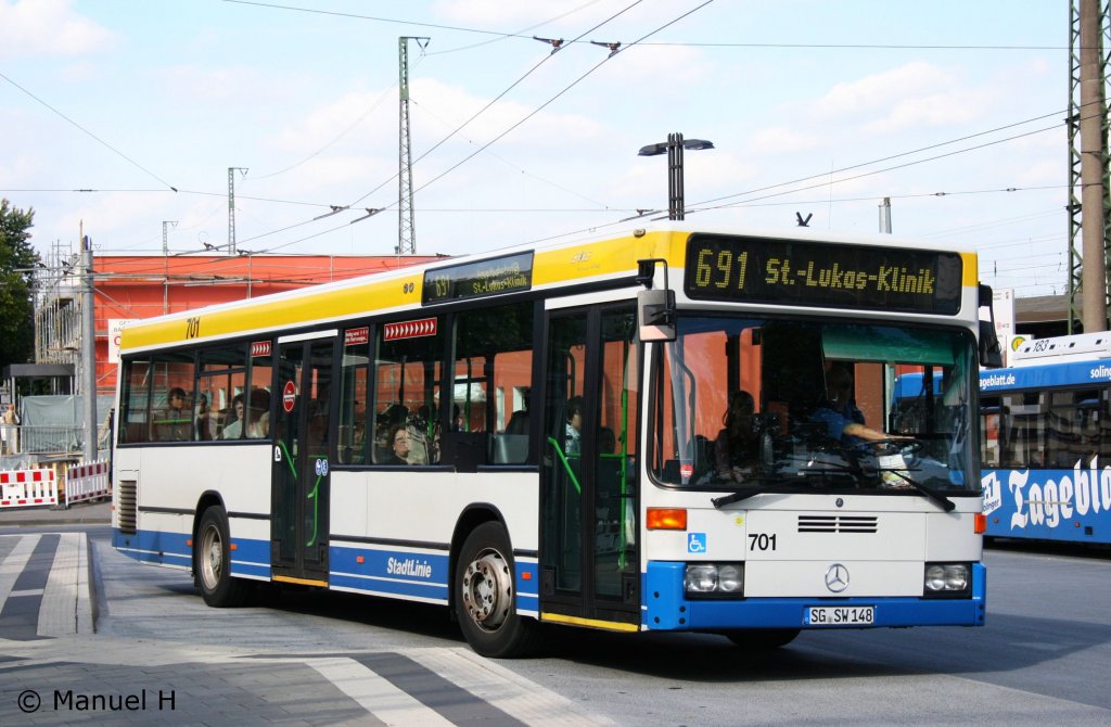 SWS 701 (SG SW 148).
Aufgenommen am HBF Solingen, 11.9.2010.