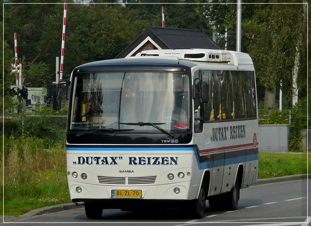 Temsa Samba Bus aufgenommen in der Nhe von Etten-Leur am 02.09.2011.