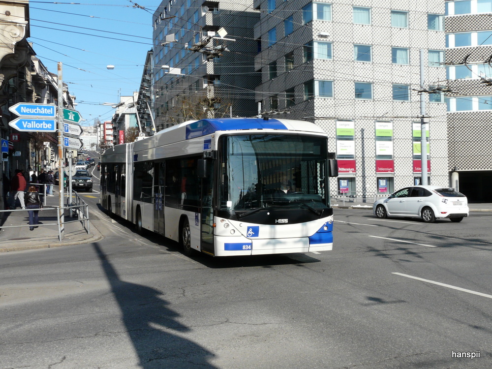 tl - Hess Swisstrolley BGT-N2C Nr.839 unterwegs auf der Linie 21 in der Stadt Lausanne am 16.02.2013