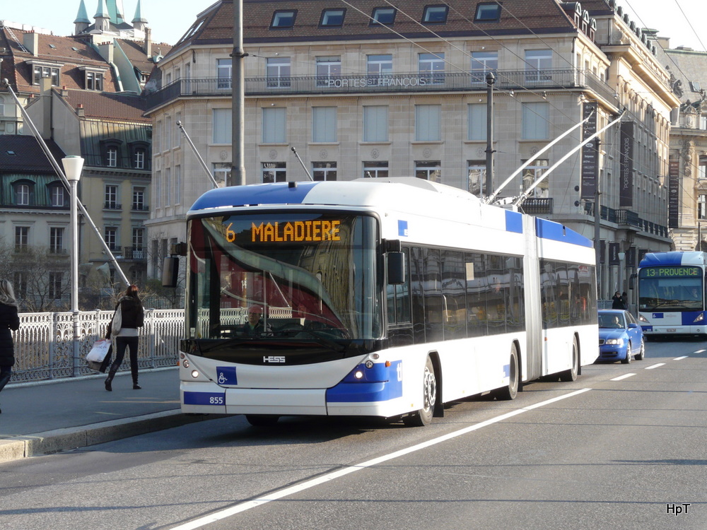 TL - Hess-Swisstrolley BGT-N2C Nr.855 unterwegs auf der Linie 6 in der Stadt Lausanne am 22.01.2011