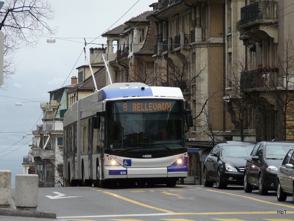 TL - Hess-Swisstrolleybus BGT-N2C  Nr.836 unterwegs auf der Linie 8 in der Stadt Lausanne am 27.03.2010