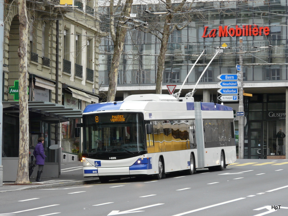 TL - Hess-Swisstrolleybus BGT-N2C Nr.845 unterwegs auf der Linie 8 in der Stadt Lausanne am 27.03.2010
