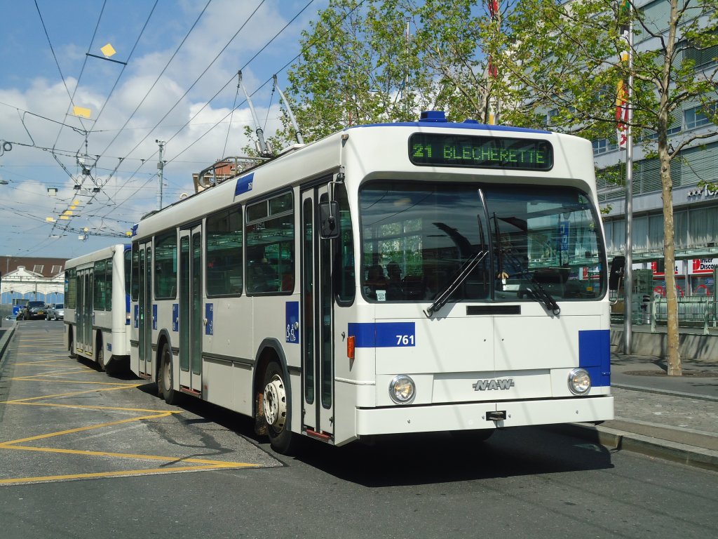 TL Lausanne - Nr. 761 - NAW/Lauber Trolleybus am 13. Mai 2012 beim Bahnhof Lausanne
