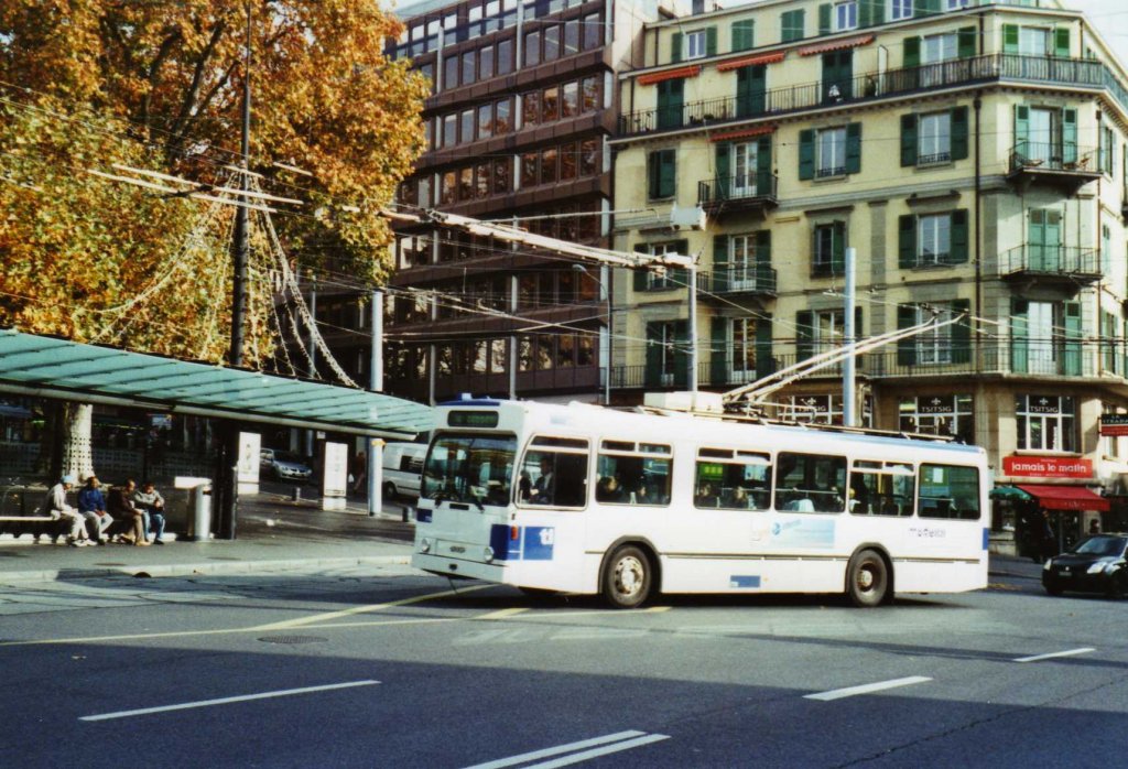 TL Lausanne Nr. 770 NAW/Lauber Trolleybus am 19. November 2009 Lausanne, Chauderon