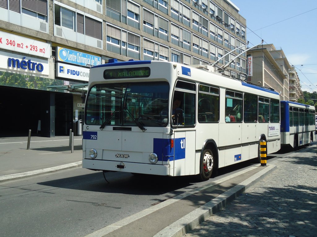 TL Lausanne - Nr. 792 - NAW/Lauber Trolleybus am 12. Juli 2011 beim Bahnhof Lausanne