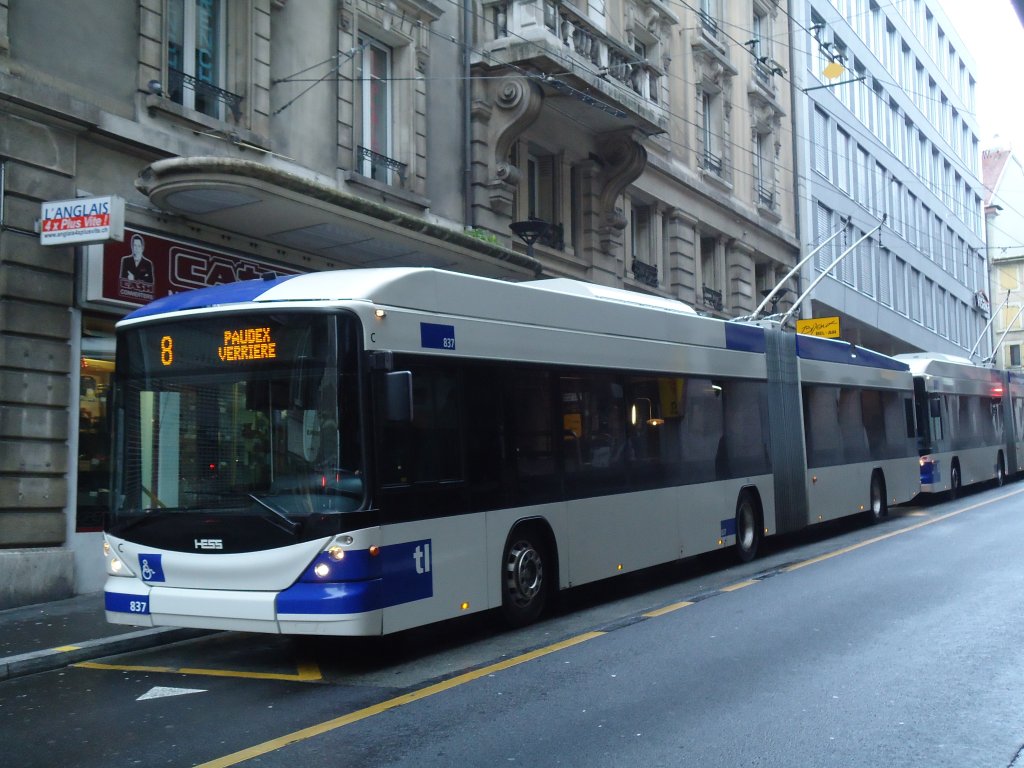 TL Lausanne - Nr. 837 - Hess/Hess Gelenktrolleybus am 18. Dezember 2011 in Lausanne, Bel-Air