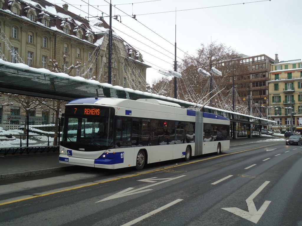 TL Lausanne Nr. 838 Hess/Hess Gelenktrolleybus am 5. Dezember 2010 Lausanne, Chauderon