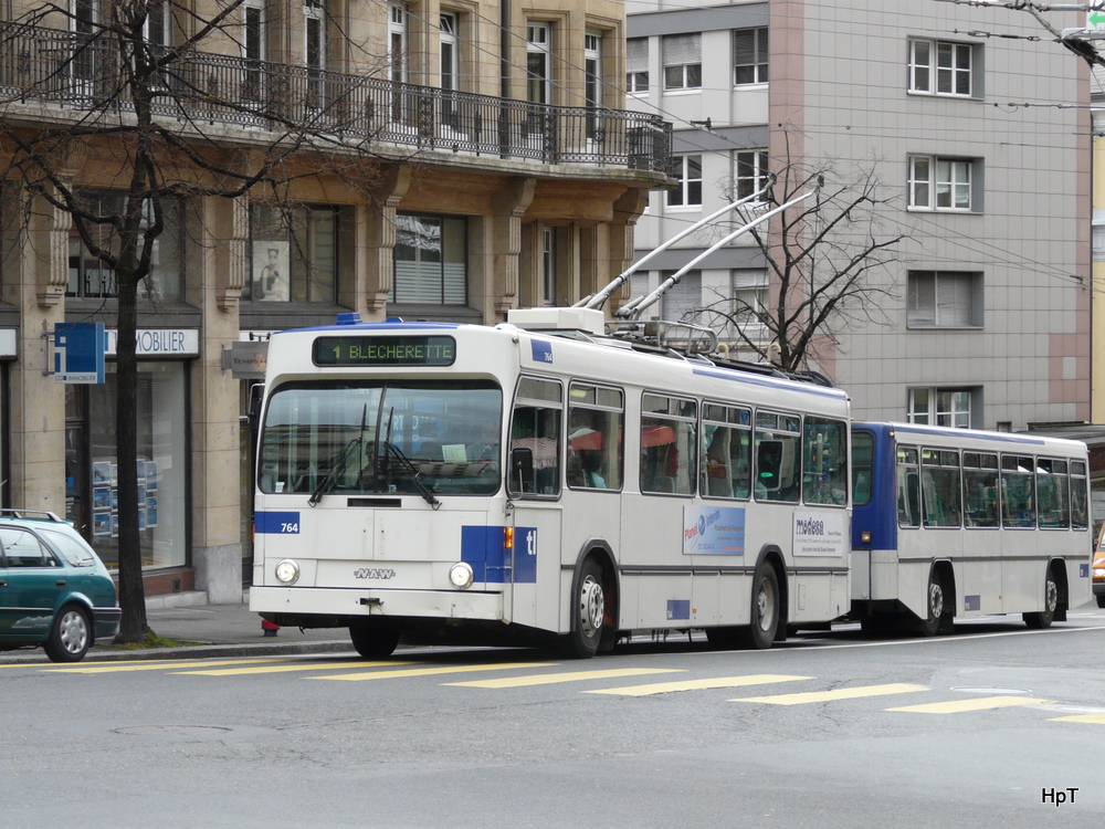 TL - NAW Trolleybus Nr.764 mit Anhnger unterwegs auf der Linie 1 in der Stadt Lausanne am 27.03.2010