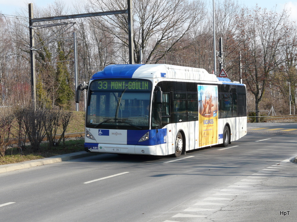 TL - VanHool Bus Nr.441  VD 1304 unterwegs auf der Linie 33 in der Nhe der TL Metro Haltestelle EPLF Renens am 22.01.2011
