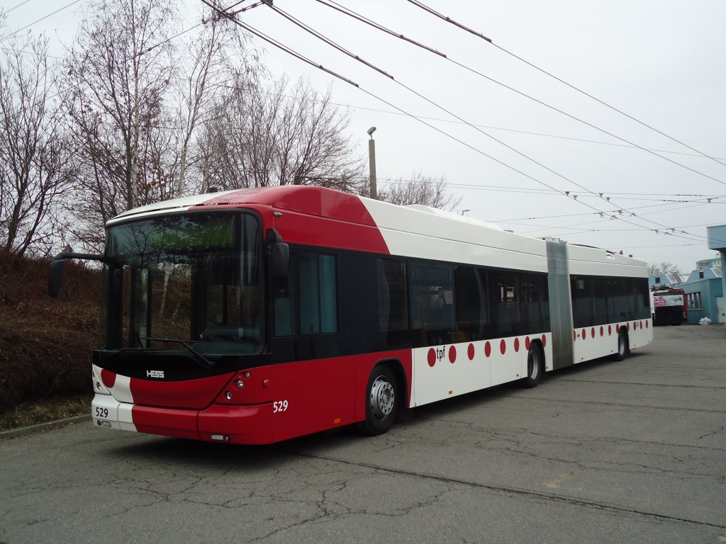 TPF Fribourg - Nr. 529 - Hess/Hess Gelenktrolleybus am 7. Mrz 2011 in Fribourg, Garage