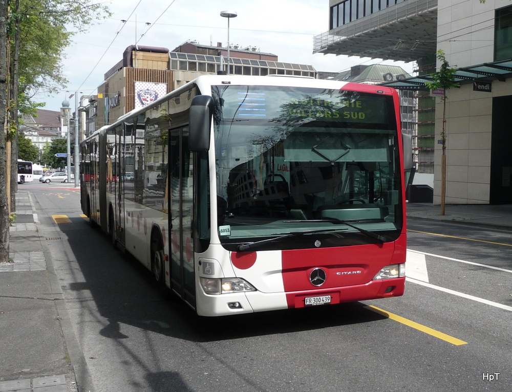 tpf - Mercedes Citaro  Nr...  FR  300439 unterwegs auf der Linie 6 in Fribourg am 05.08.2011