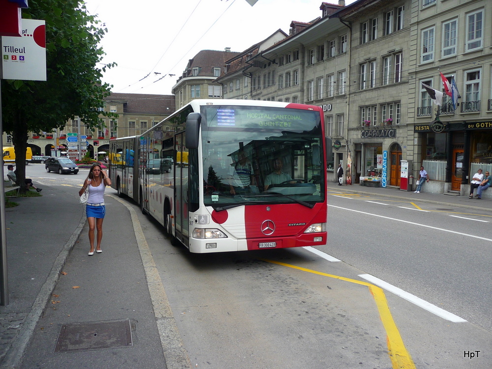 tpf - Mercedes Citaro  Nr.587  FR  300428 unterwegs auf der Linie 6 in Fribourg am 05.08.2011