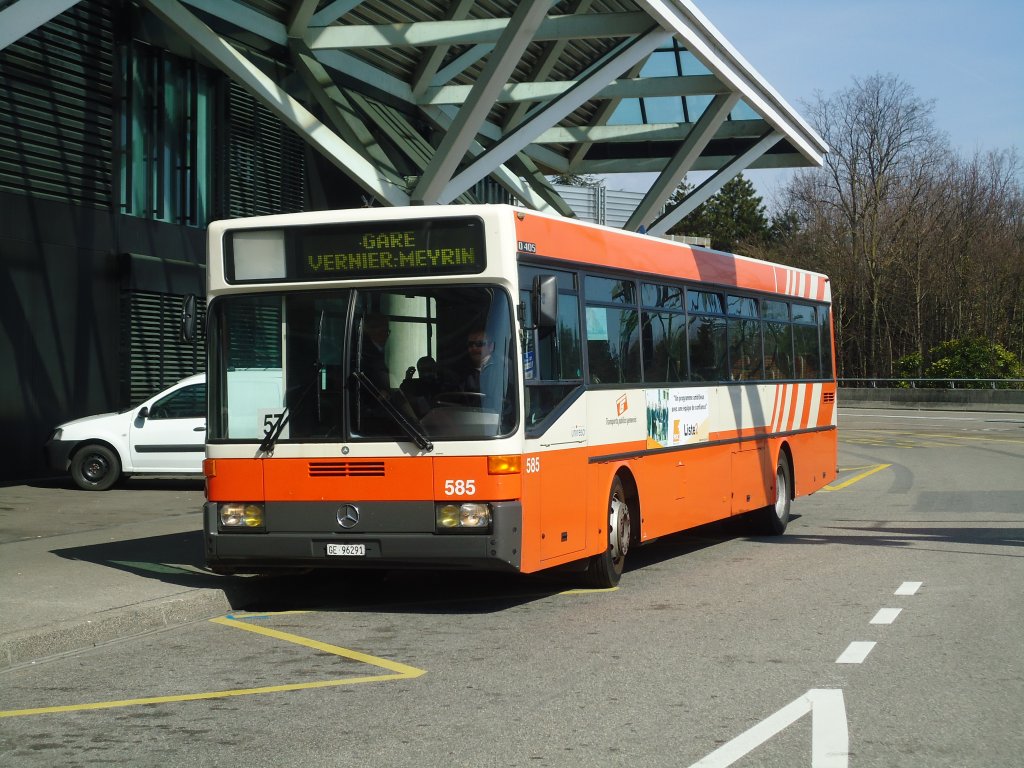 TPG Genve - Nr. 585/GE 96'291 - Mercedes O 405 am 10. Mrz 2011 in Genve, Aroport