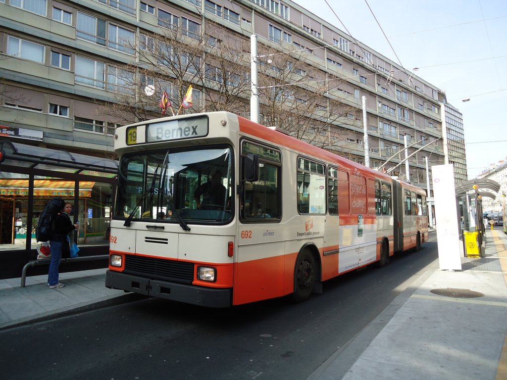 TPG Genve - Nr. 692 - NAW/Hess Gelenktrolleybus am 10. Mrz 2011 in Genve, Coutance