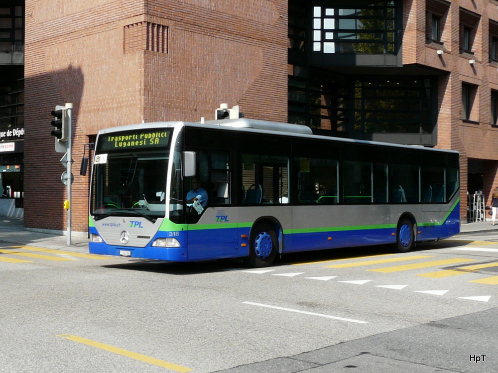 TPL - Mercedes Citaro Nr.318 TI 161004 unterwegs in der Stadt Lugano am 30.09.2011