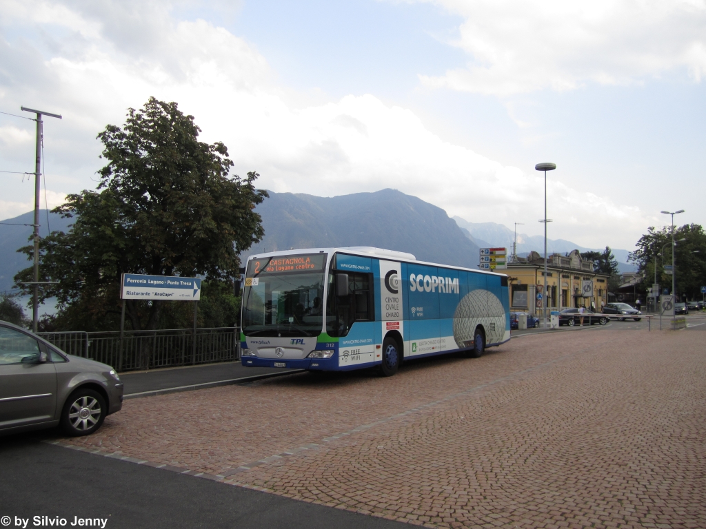 tpl Nr. 312 ''Scoprimi'' (Mercedes CitaroII O530) am 25.8.2012 beim Bhf. Lugano.