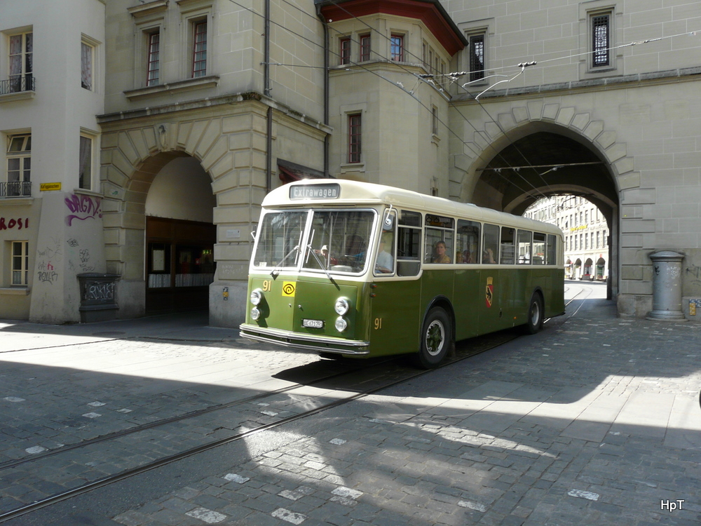 Tramverein Bern - Saurer Nr.91 BE 671971 unterwegs als Zubringer ins neue Tram Depot Bolligenstrasse und ins Trammuseum von Bern am 11.09.2011
