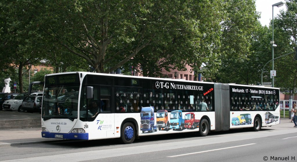 TWK 298 (KL C 1298) macht Werbung fr T-G Nutzfahrzeuge.
Kaiserslautern Fruchthallstr, 2.7.2010.