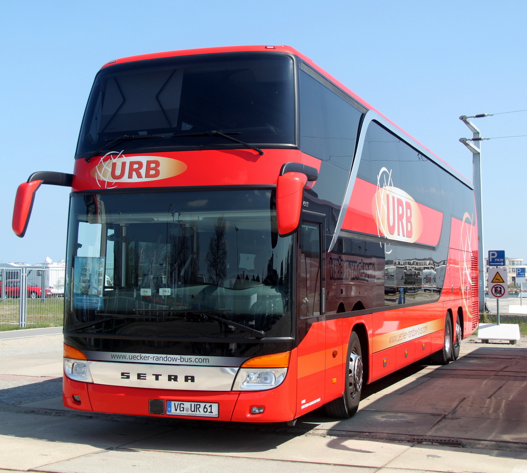 Uecker-Randow Doppeldeckerbus abgestellt am 04.05.2013 in Warnemnde.