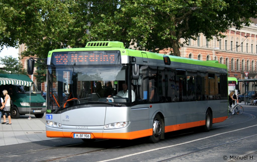 ÜSTRA 7906 (H BF 906).
Aufgenommen am HBF Hannover, 20.8.2010.