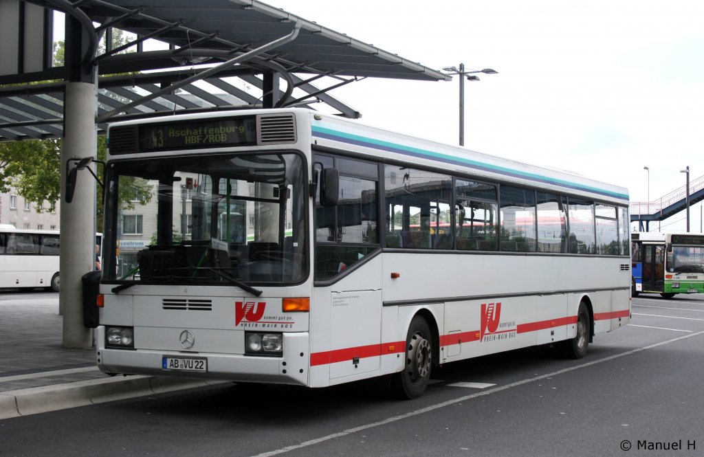 Untermainbus (AB VU 22).
Aufgenommen am HBF Aschaffenburg, 18.8.2010.