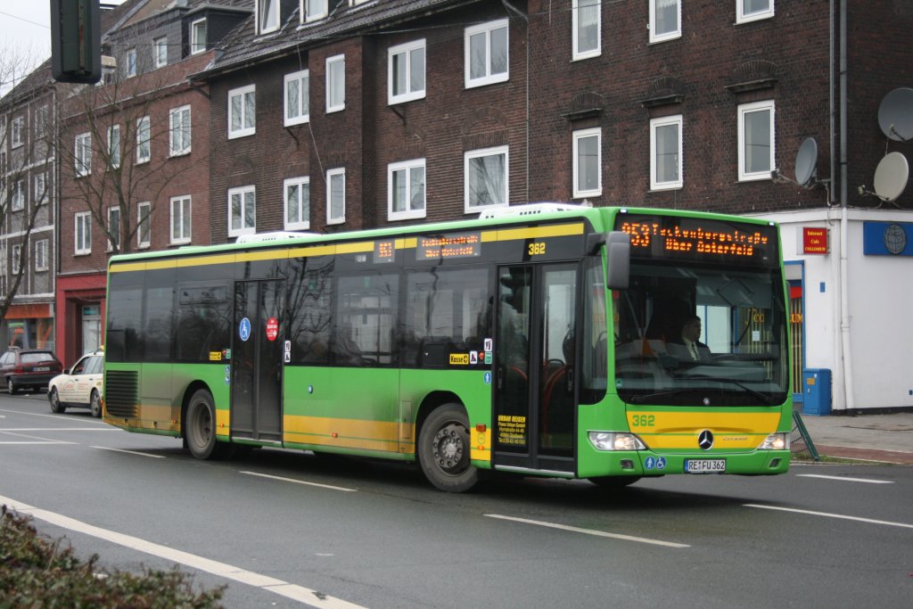 Urban Reisen 362 (BOT FU 362) am Bf Oberhausen Osterfeld,29.12.2009.

