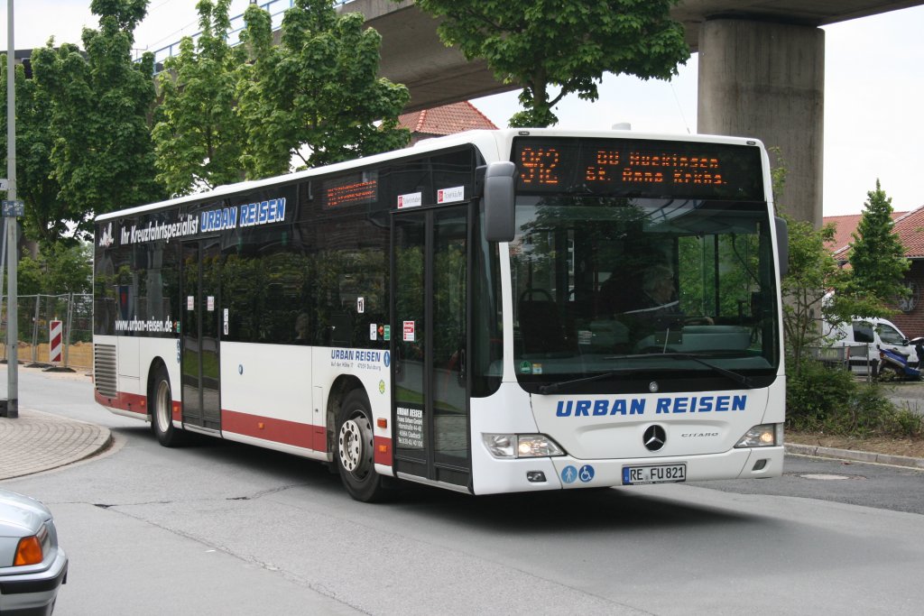Urban Reisen (RE FU 821).
Aufgenommen in Duisburg Huckingen.
15.5.2010 