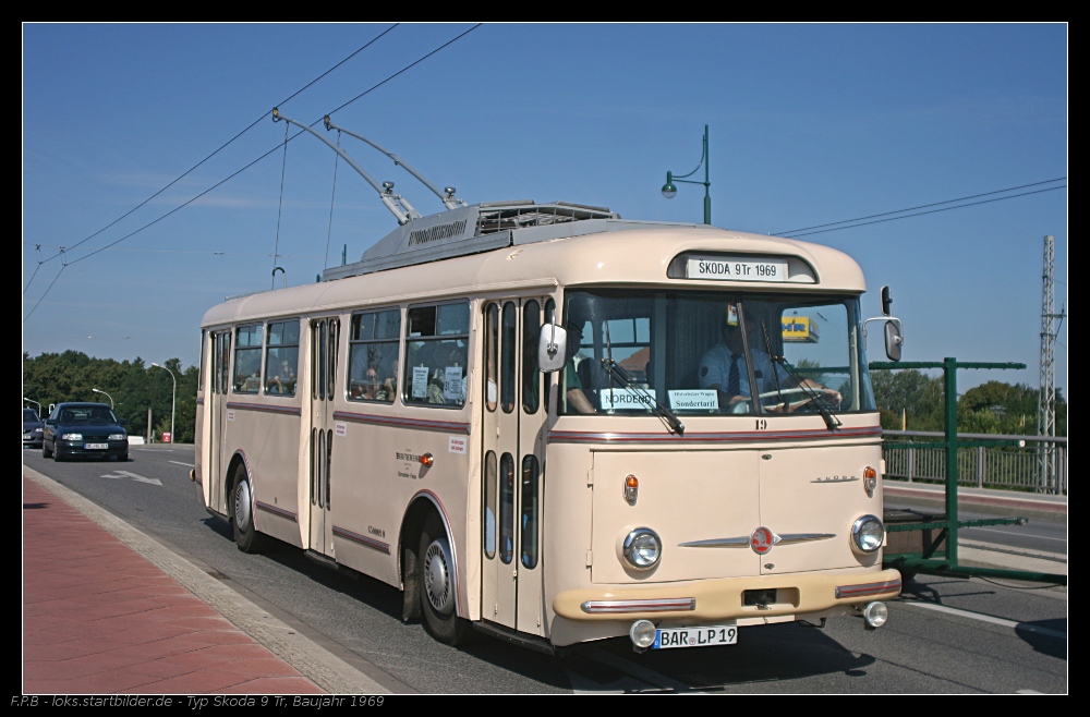 Ursprnglich war Wagen 19 fr eine Lieferung in die Sowjetunion vorgesehen, brachte es dann in Eberswalde auf 19 Einsatzjahre (BAR LP 19, gesehen Eberswalde 21.08.2010)