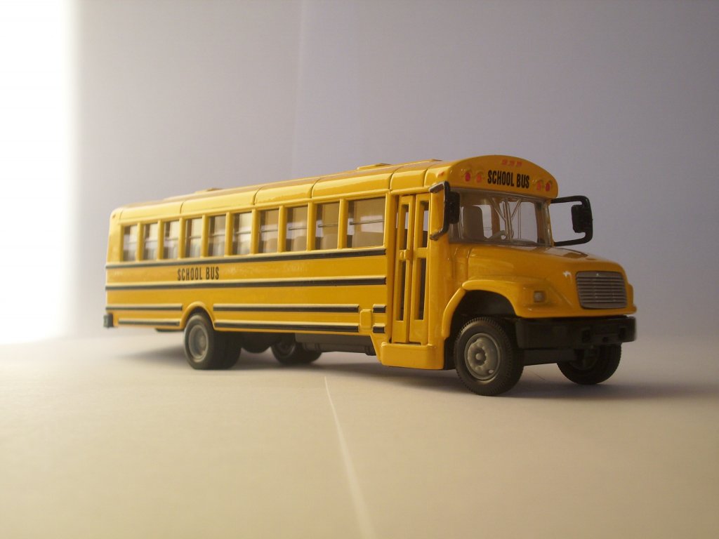 US Schulbus von Siku 07.03.2012