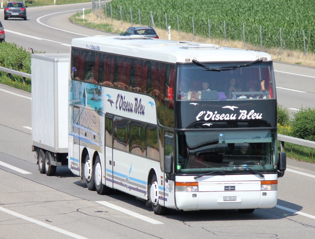 van Hool Astromega, L'Oiseau bleu, Oensingen le 20.07.2013