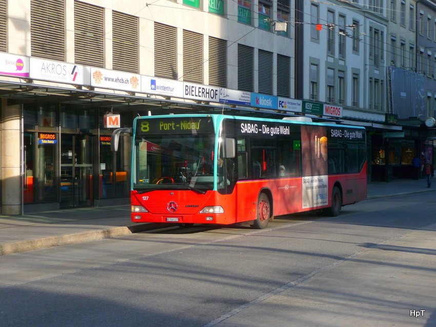 VB Biel - Mercedes Citaro Nr.127  BE 560127 unterwegs auf der Linie 8 in der Stadt Biel am 26.12.2009