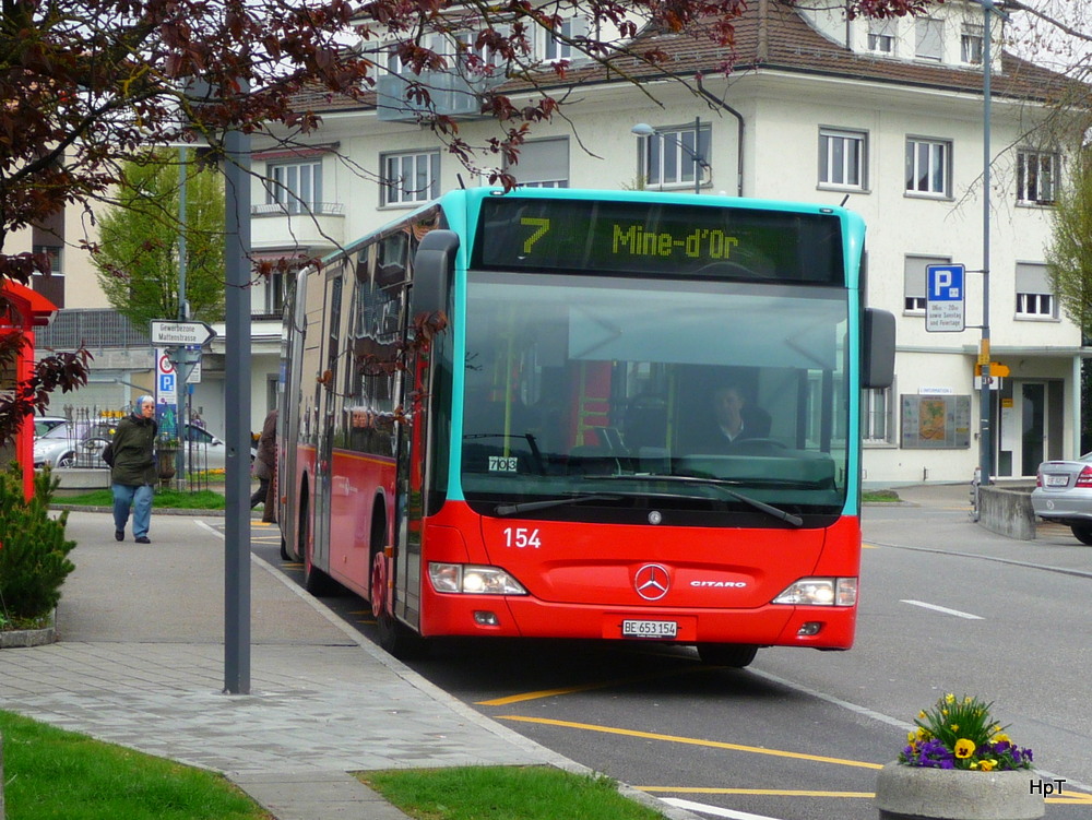 VB Biel - Mercedes Citaro  Nr.154  BE  653154 unterwegs auf der Linie 7 bei der Haltestelle beim Bahnhof Brügg am 10.04.2012