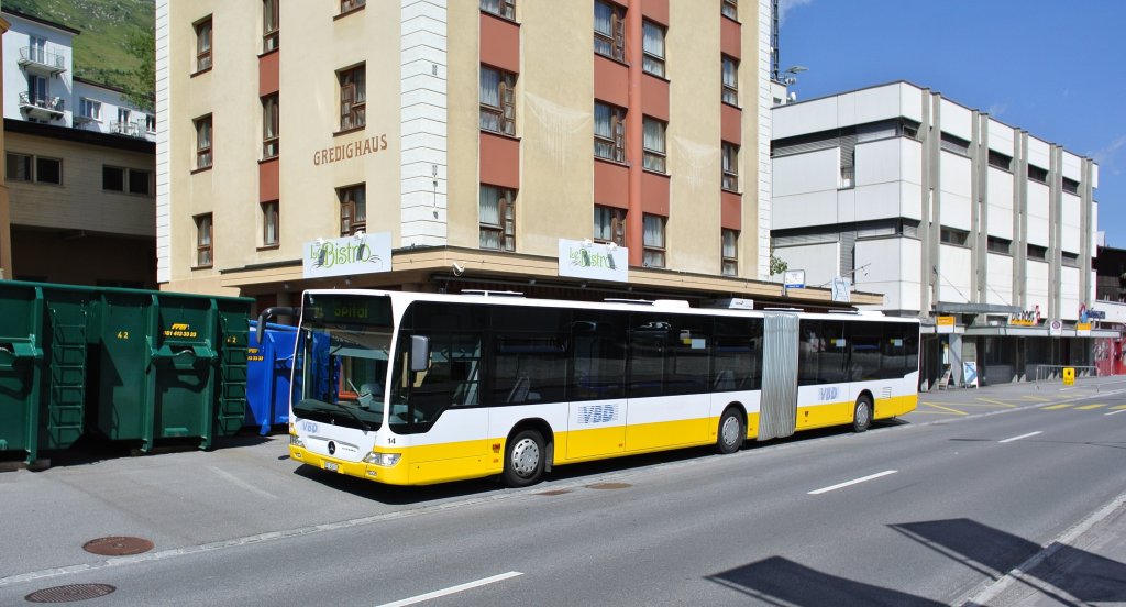 VBD Citaro II G Nr. 14 auf der Linie 1 in Davos Dorf, 23.08.2012. 