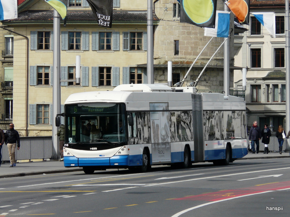 VBL - Hess-Swisstrolley BGT-N2C Nr.216 unterwegs auf der Linie 6 in Luzern am 16.03.2013