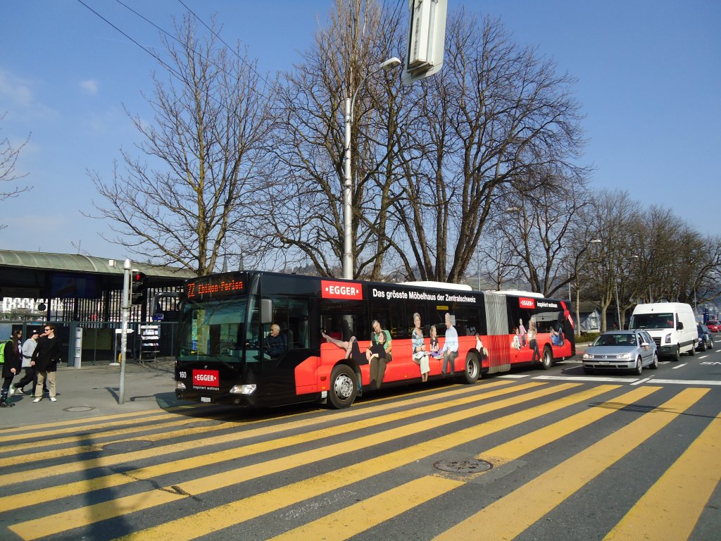 VBL Luzern - Nr. 160/LU 15'023 - Mercedes Citaro am 11. Mrz 2011 beim Bahnhof Luzern (mit Vollwerbung fr  EGGER )
