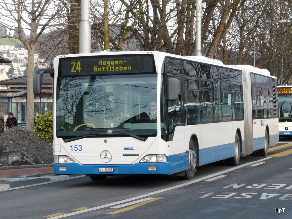 VBL - Mercedes Citaro Nr.153 LU 15053 unterwegs auf der Linie 24 in Luzern am 08.01.2011