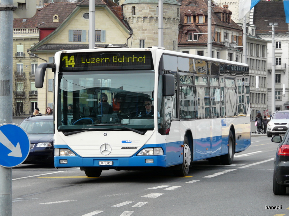 VBL - Mercedes Citaro  Nr.566  LU  15061 unterwegs auf der Linie 14 in Luzern am 16.03.2013