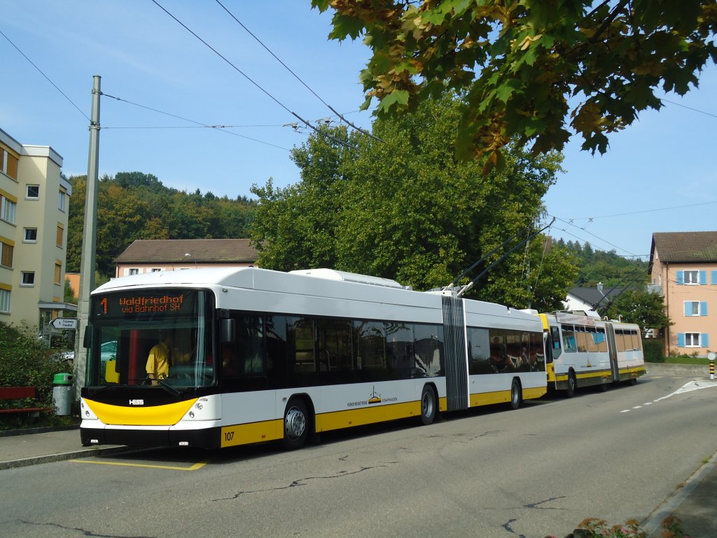 VBSH Schaffhausen - Nr. 107 - Hess/Hess Gelenktrolleybus am 25. September 2011 in Neuhausen, Herbstcker