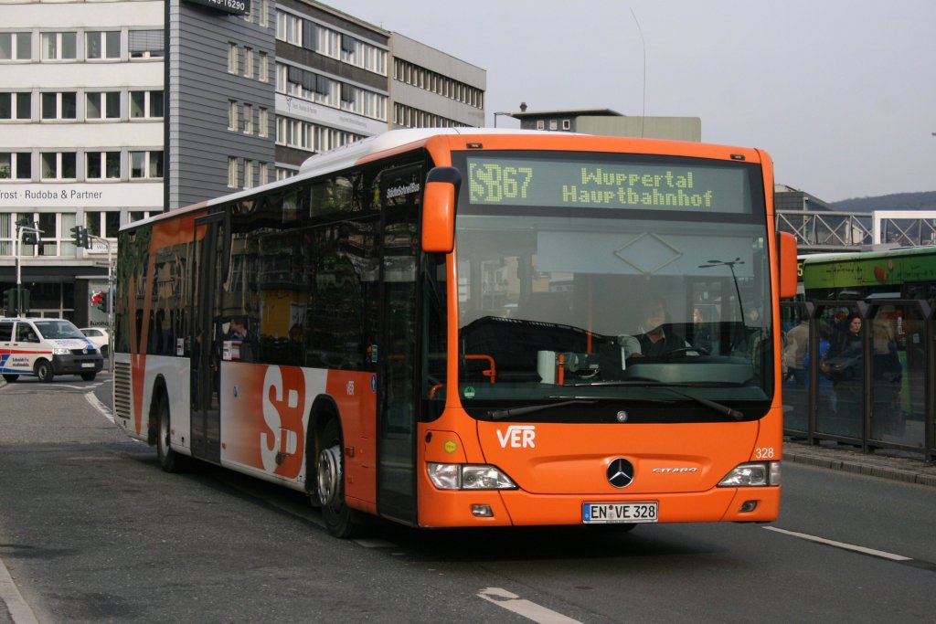 Ver 328 (EN VE 328) am HBF Wuppertal mit der Linie SB67.
17.3.2010