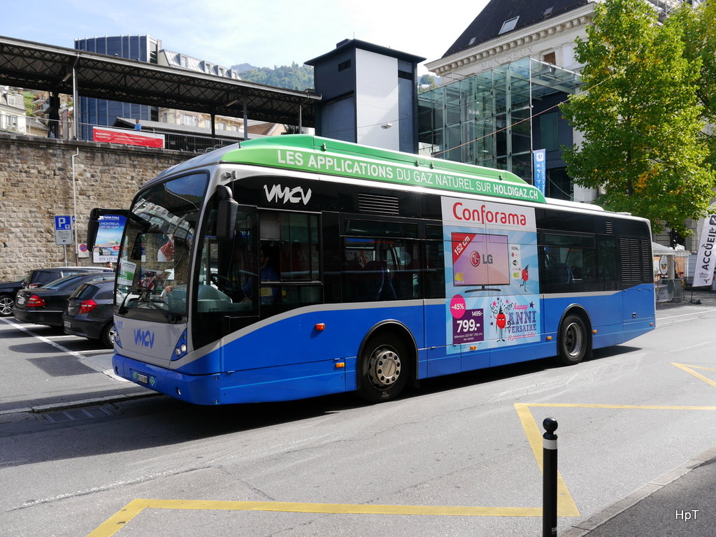 VMCV - VanHool Nr.402 unterwegs in Montreux am 25.09.2017